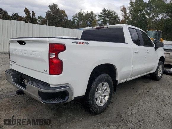 2020 Chevrolet Silverado 1500 LT with VIN 1GCRYDED9LZ192893, listed as a Copart auction lot 81603684 with 98,848 mi miles and Salvage Title. Bid and sale history available at carsss.com. Image 3.