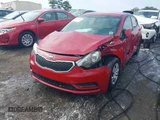 2015 Kia Forte LX with VIN KNAFX4A67F5381306, listed as a IAAI auction lot 41509081 with 175,383 mi miles and . Bid and sale history available at carsss.com. Image 17.