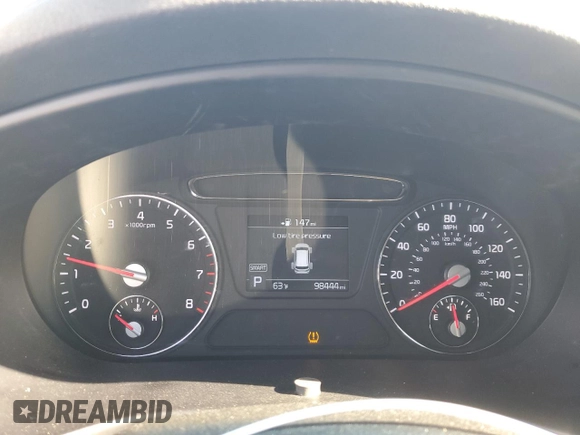 2019 Kia Sorento S with VIN 5XYPG4A50KG594548, listed as a Copart auction lot 84011434 with 98,444 mi miles and Salvage Title. Bid and sale history available at DreamBid. Image 9.