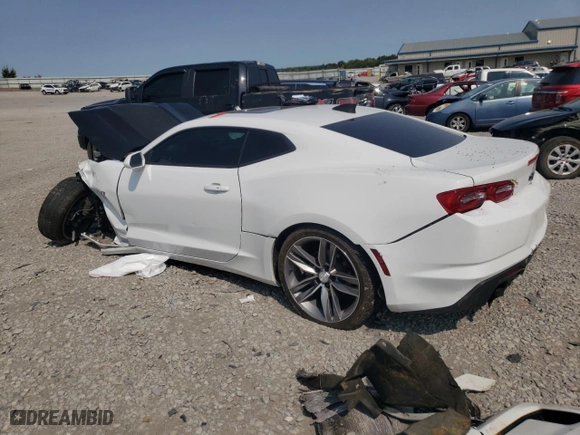 2019 Chevrolet Camaro 2LT with VIN 1G1FC1RXXK0114008, listed as a Copart auction lot 70623814 with 0 mi miles and Salvage Title. Bid and sale history available at carsss.com. Image 2.