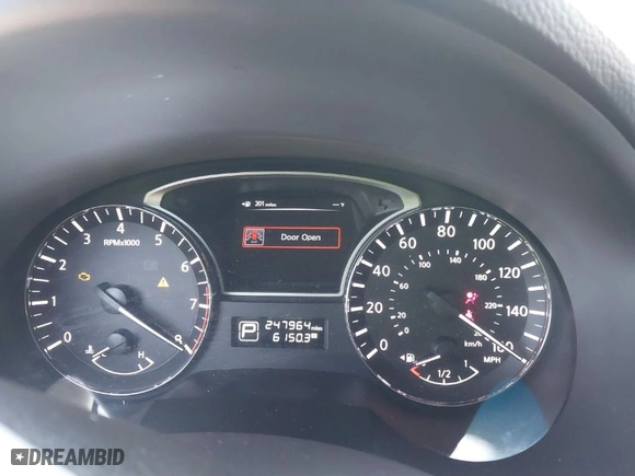 2013 Nissan Altima 2.5 SL with VIN 1N4AL3AP2DC104007, listed as a IAAI auction lot 41835286 with 247,964 mi miles. Bid and sale history available at carsss.com. Image 7.