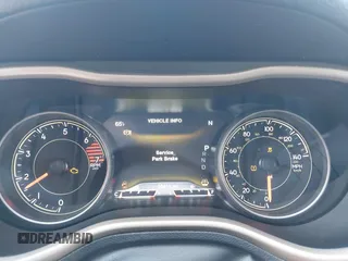 2018 Jeep Cherokee Limited with VIN 1C4PJMDB0JD569732, listed as a IAAI auction lot 41665127 with 55,412 mi miles. Bid and sale history available at carsss.com. Image 7.