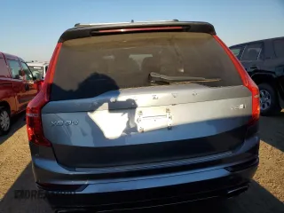 2017 Volvo XC90 R-Design with VIN YV4BC0PMXH1146563, listed as a Copart auction lot 71158264 with 89,984 mi miles and Salvage Title. Bid and sale history available at carsss.com. Image 6.