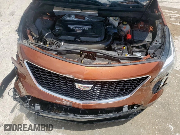 2020 Cadillac XT4 FWD Sport z VIN 1GYFZER45LF025992, wystawiony jako Copart lot #60110325 z przebiegiem 43 820 mil mil oraz Szkoda całkowita • Salvage title. Historia ofert i sprzedaży dostępna na DreamBid. Obrazek 12.