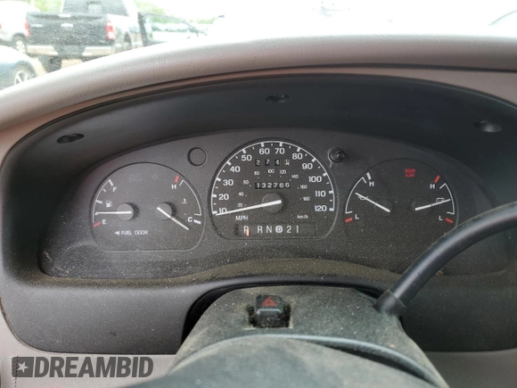 1998 Ford Ranger XL с VIN 1FTYR10U9WUC88507, выставлен на аукционе Copart как лот 57743695 с пробегом 132 766 миль миль и Чистый • Clean title. История ставок и продаж доступна на DreamBid. Изображение 9.