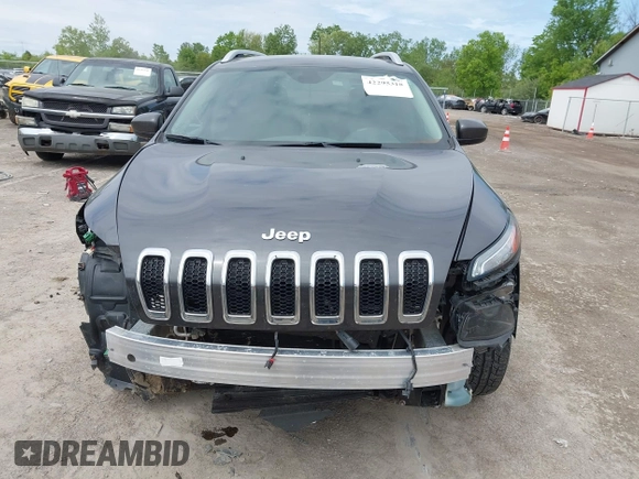 2017 Jeep Cherokee Latitude with VIN 1C4PJMCBXHW515628, listed as a IAAI auction lot 42295318 with 88,923 mi miles and . Bid and sale history available at DreamBid. Image 13.