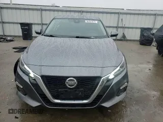 2019 Nissan Altima 2.5 Platinum with VIN 1N4BL4FW6KC193796, listed as a Copart auction lot 86391614 with 121,335 mi miles and Salvage Title. Bid and sale history available at carsss.com. Image 11.