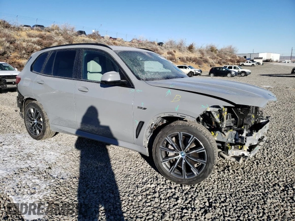 2022 BMW X5 xDrive45e with VIN 5UXTA6C09N9L99811, listed as a Copart auction lot 89264535 with 45,952 mi miles and Salvage Title. Bid and sale history available at carsss.com. Image 4.