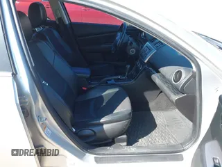 2009 Mazda 6 i Touring with VIN 1YVHP82A795M31562, listed as a IAAI auction lot 41970484 with 128,724 mi miles and . Bid and sale history available at carsss.com. Image 5.