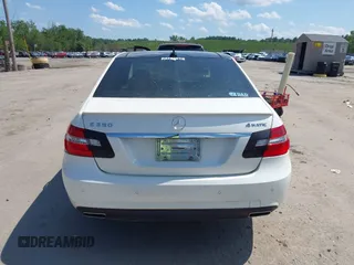 2013 Mercedes-Benz E 350 Luxury with VIN WDDHF8JB3DA763636, listed as a IAAI auction lot 42559637 with 187,610 mi miles and . Bid and sale history available at DreamBid. Image 16.