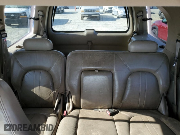 2001 Ford Expedition Eddie Bauer with VIN 1FMFU18L31LA05157, listed as a Copart auction lot 58093335 with 233,649 mi miles and Clean title. Bid and sale history available at DreamBid. Image 10.