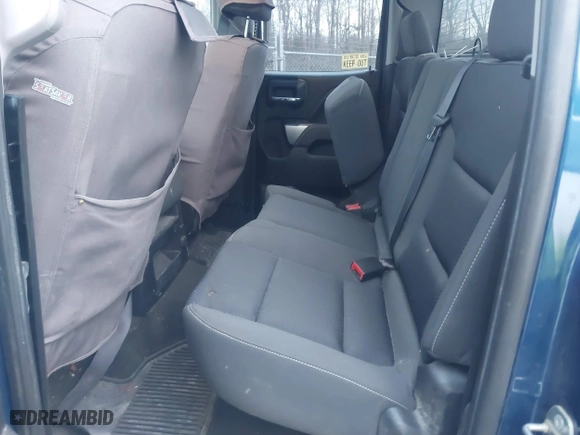 2018 Chevrolet Silverado 1500 LT with VIN 1GCVKREC6JZ114833, listed as a IAAI auction lot 41329038 with 141,394 mi miles. Bid and sale history available at carsss.com. Image 8.