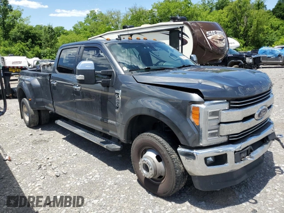 2019 Ford F-350 XL z VIN 1FT8W3DT0KEF32832, wystawiony jako Copart lot #55496984 z przebiegiem 255 549 mil mil oraz Szkoda całkowita • Salvage title. Historia ofert i sprzedaży dostępna na DreamBid. Obrazek 4.