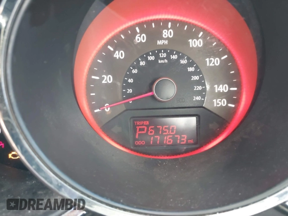 2011 Kia Sorento SX with VIN 5XYKW4A24BG093780, listed as a IAAI auction lot 41388971 with 171,673 mi miles. Bid and sale history available at carsss.com. Image 7.
