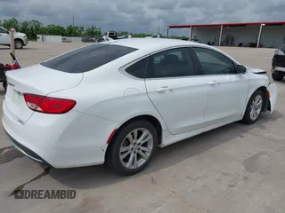 2015 Chrysler 200 Limited z VIN 1C3CCCAB1FN597777, wystawiony jako IAAI lot #42151834 z przebiegiem 257 628 mil mil oraz . Historia ofert i sprzedaży dostępna na DreamBid. Obrazek 4.