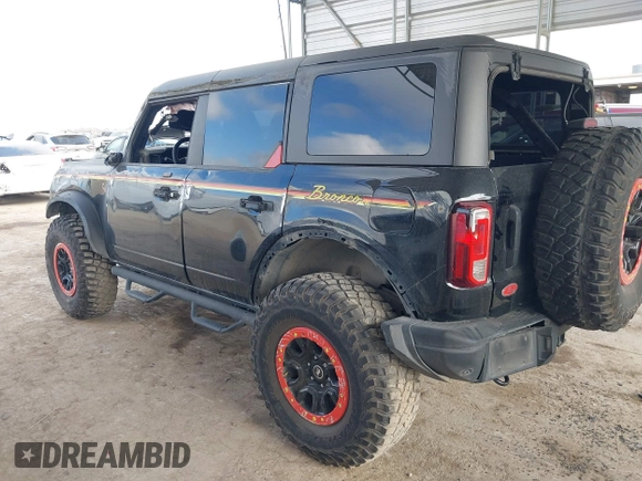 2022 Ford Bronco with VIN 1FMEE5DP5NLB31700, listed as a IAAI auction lot 41501402 with 50,538 mi miles. Bid and sale history available at carsss.com. Image 3.
