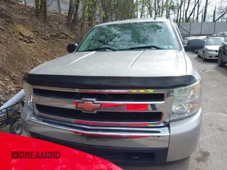 2008 Chevrolet Silverado 1500 1LT with VIN 1GCEK14078E156874, listed as a IAAI auction lot 42176346 with 194,733 mi miles and . Bid and sale history available at DreamBid. Image 13.