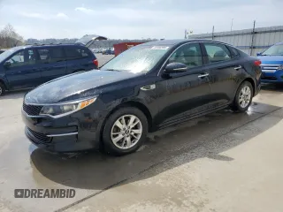 2018 Kia Optima LX z VIN 5XXGT4L3XJG232432, wystawiony jako Copart lot #50956995 z przebiegiem 109 569 mil mil oraz Szkoda całkowita • Salvage title. Historia ofert i sprzedaży dostępna na DreamBid. Obrazek 1.