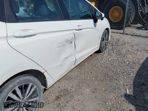 2019 Honda Fit EX with VIN 3HGGK5H81KM705598, listed as a IAAI auction lot 41889932 with 94,096 mi miles and . Bid and sale history available at DreamBid. Image 17.
