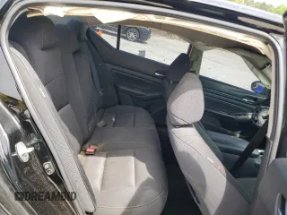 2019 Nissan Altima S z VIN 1N4BL4BV1KC148441, wystawiony jako Copart lot #54122535 z przebiegiem 129 240 mil mil oraz Szkoda całkowita • Salvage title. Historia ofert i sprzedaży dostępna na DreamBid. Obrazek 10.