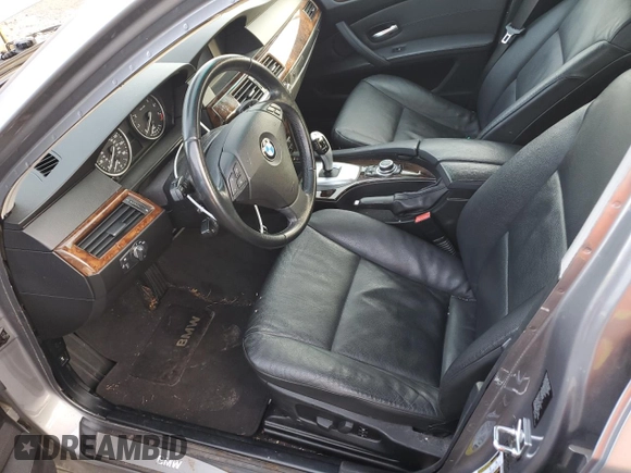 2009 BMW 5 Series 528i with VIN WBANU53519C123474, listed as a Copart auction lot 46118525 with 87,782 mi miles and Clean Title. Bid and sale history available at carsss.com. Image 7.