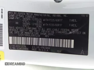 2018 Toyota Sienna XLE Auto Access Seat с VIN 5TDYZ3DC6JS905338, выставлен на аукционе IAAI как лот 42071334 с пробегом 51 604 миль миль и . История ставок и продаж доступна на DreamBid. Изображение 9.