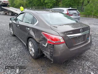 2013 Nissan Altima SL with VIN 1N4AL3AP0DC188652, listed as a IAAI auction lot 42497950 with 154,316 mi miles and . Bid and sale history available at DreamBid. Image 6.