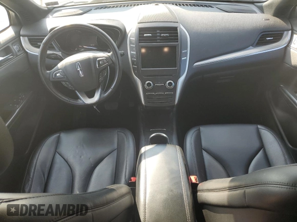 2016 Lincoln MKC Premier with VIN 5LMCJ1D99GUJ08220, listed as a Copart auction lot 69025843 with 140,874 mi miles and . Bid and sale history available at DreamBid. Image 8.