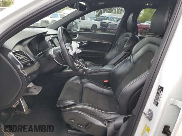 2018 Volvo XC90 R-Design with VIN YV4A22PM4J1321020, listed as a Copart auction lot 50467864 with 105,466 mi miles and Salvage Title. Bid and sale history available at carsss.com. Image 7.