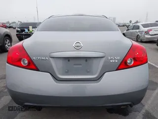 2008 Nissan Altima 3.5 SE with VIN 1N4BL24E78C285216, listed as a IAAI auction lot 41882579 with 216,726 mi miles. Bid and sale history available at carsss.com. Image 17.