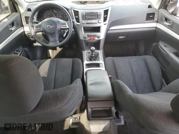 2013 Subaru Legacy 2.5i z VIN 4S3BMAA61D1006847, wystawiony jako Copart lot #58623325 z przebiegiem 141 743 mil mil oraz Szkoda całkowita • Salvage title. Historia ofert i sprzedaży dostępna na DreamBid. Obrazek 8.