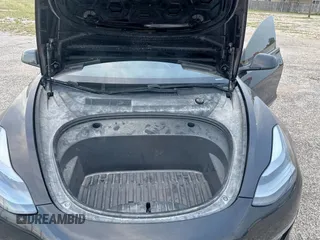 2021 Tesla Model 3 Standard Range Plus z VIN 5YJ3E1EA9MF919606, wystawiony jako Copart lot #60377285 z przebiegiem 39 713 mil mil oraz Szkoda całkowita • Salvage title. Historia ofert i sprzedaży dostępna na DreamBid. Obrazek 7.