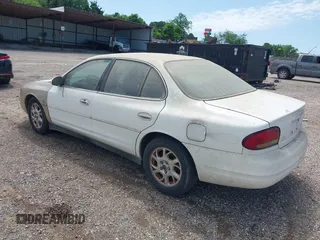 2001 Oldsmobile Intrigue GL with VIN 1G3WS52H41F194437, listed as a IAAI auction lot 42047399 with 175,859 mi miles. Bid and sale history available at carsss.com. Image 3.