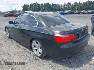 2011 BMW 3 Series 328i z VIN WBADW3C56BE537743, wystawiony jako IAAI lot #42055291 z przebiegiem 128 043 mil mil oraz . Historia ofert i sprzedaży dostępna na DreamBid. Obrazek 3.