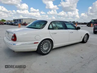 2006 Jaguar XJ Vanden Plas with VIN SAJWA82B16SH06996, listed as a Copart auction lot 62509025 with 80,236 mi miles and Salvage title. Bid and sale history available at DreamBid. Image 3.