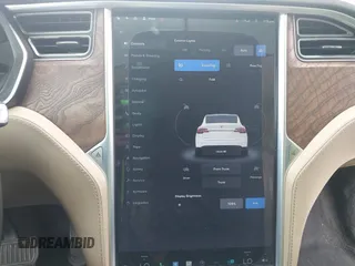 2016 Tesla Model X 70D with VIN 5YJXCBE24GF002020, listed as a IAAI auction lot 41799528 with 149,556 mi miles. Bid and sale history available at carsss.com. Image 18.