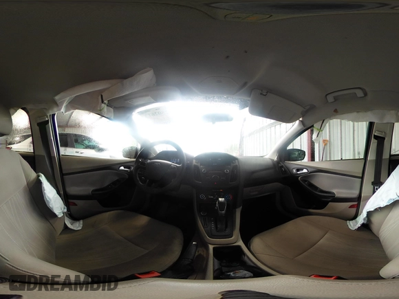 2016 Ford Focus SE с VIN 1FADP3F22GL211156, выставлен на аукционе IAAI как лот 42502613 с пробегом 121 224 миль миль и . История ставок и продаж доступна на DreamBid. Изображение 18.