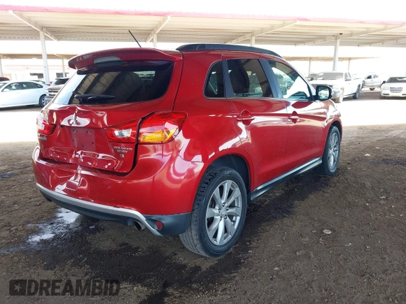 2015 Mitsubishi Outlander GT with VIN 4A4AP4AWXFE034686, listed as a IAAI auction lot 42185445 with 141,170 mi miles and . Bid and sale history available at DreamBid. Image 4.