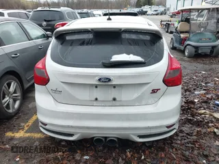 2014 Ford Focus ST with VIN 1FADP3L94EL256548, listed as a IAAI auction lot 40936756 with 79,340 mi miles and . Bid and sale history available at carsss.com. Image 17.