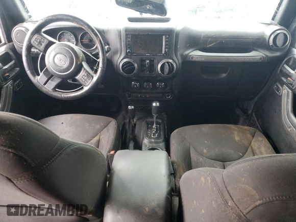 2017 Jeep Wrangler Unlimited Sport with VIN 1C4BJWDG6HL743322, listed as a Copart auction lot 61100045 with 135,959 mi miles and Salvage title. Bid and sale history available at DreamBid. Image 8.