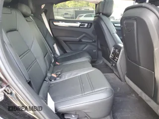 2023 Porsche Cayenne with VIN WP1BA2AY3PDA26700, listed as a Copart auction lot 72191734 with 3,492 mi miles and Salvage title. Bid and sale history available at DreamBid. Image 11.