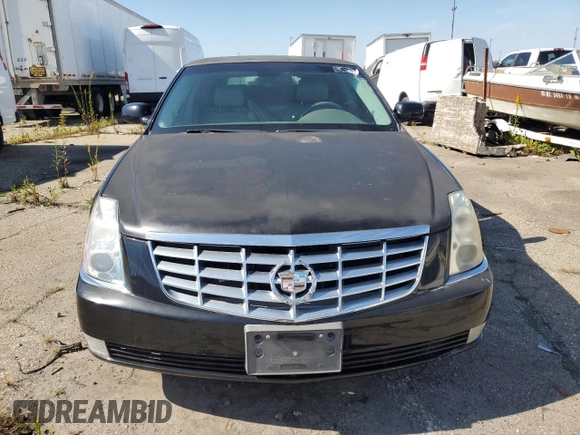 2006 Cadillac DTS Professional z VIN 1GEEH96Y66U550005, wystawiony jako Copart lot #74721504 z przebiegiem 47 120 mil mil oraz Tytuł czysty. Historia ofert i sprzedaży dostępna na DreamBid. Obrazek 5.