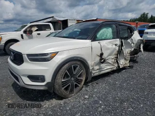 2020 Volvo XC40 R-Design с VIN YV4162UM9L2202174, выставлен на аукционе Copart как лот 62759515 с пробегом Не указан миль и На запчасти • Non repairable. История ставок и продаж доступна на DreamBid. Изображение 1.