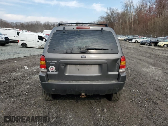 2004 Ford Escape Limited with VIN 1FMCU94184KB37525, listed as a Copart auction lot 49971575 with 0 mi miles and Salvage Title. Bid and sale history available at carsss.com. Image 6.
