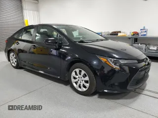 2023 Toyota Corolla LE with VIN 5YFB4MDE6PP045440, listed as a Copart auction lot 53501675 with 70,764 mi miles and Clean Title. Bid and sale history available at DreamBid. Image 4.