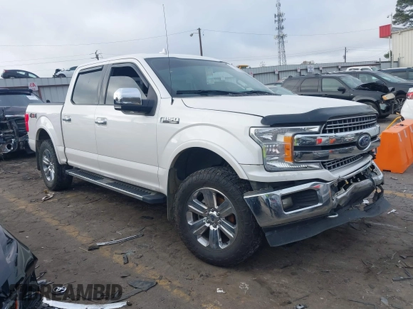 2018 Ford F-150 XL with VIN 1FTEW1E54JFC35059, listed as a IAAI auction lot 40938830 with 189,942 mi miles. Bid and sale history available at carsss.com. Image 1.