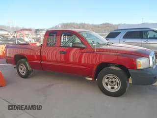 2006 Dodge Dakota ST with VIN 1D7HE22K36S697830, listed as a IAAI auction lot 41611944 with 95,811 mi miles and . Bid and sale history available at DreamBid. Image 14.