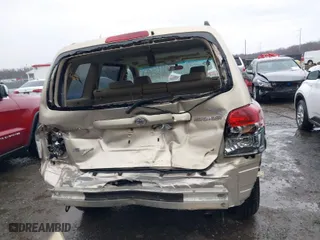2004 Toyota Highlander with VIN JTEEP21A840005596, listed as a IAAI auction lot 41853783 with 300,533 mi miles. Bid and sale history available at carsss.com. Image 17.