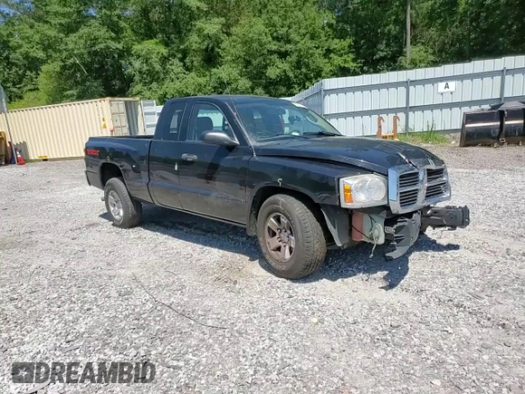 2006 Dodge Dakota SLT z VIN 1D7HE42N36S523634, wystawiony jako Copart lot #62717474 z przebiegiem 72 295 mil mil oraz Szkoda całkowita • Salvage title. Historia ofert i sprzedaży dostępna na DreamBid. Obrazek 10.
