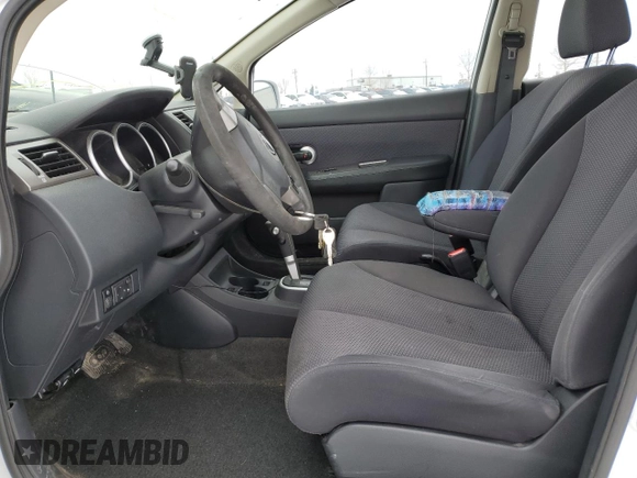 2009 Nissan Versa 1.8 SL with VIN 3N1BC13E69L375990, listed as a Copart auction lot 51332875 with 272,146 mi miles and Salvage Title. Bid and sale history available at carsss.com. Image 7.